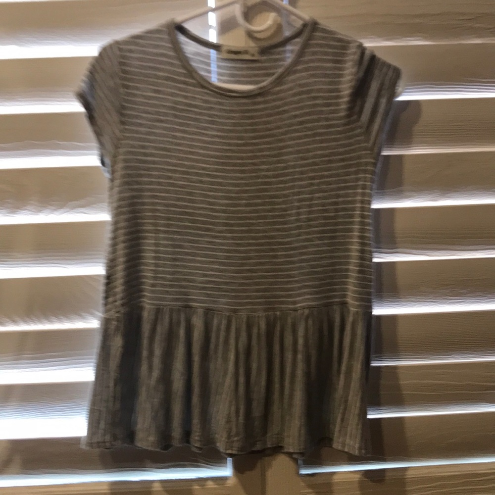 loose t shirt